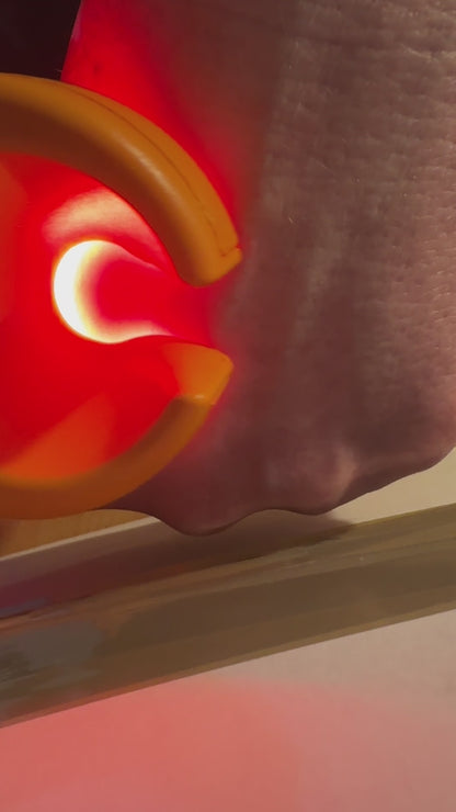 VTorch battery powered vein finder